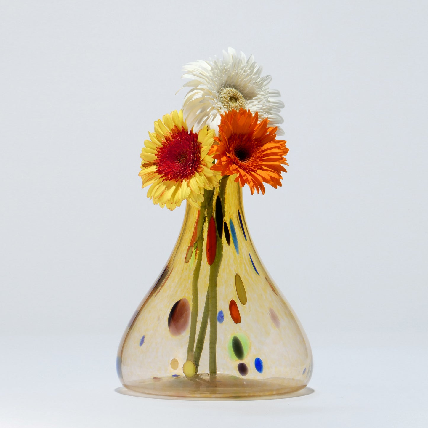Small Ambar blown glass vase with colorful details, 20.5 cm tall and wide - Glasscor Store
