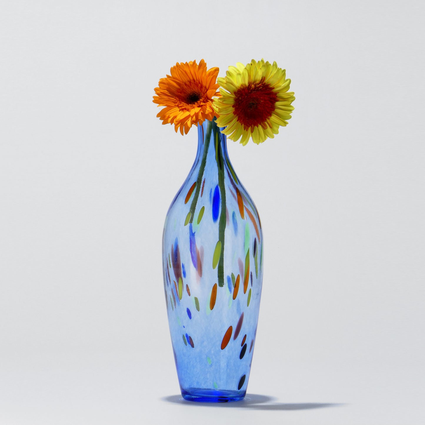 Tall amber blown glass vase with colorful details - Glasscor Store