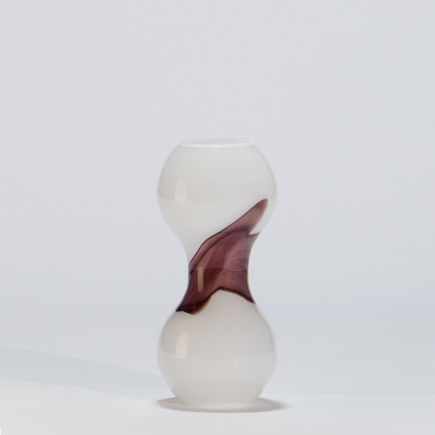 Glass Vase Small FLOW Amethyst - Glasscor Store
