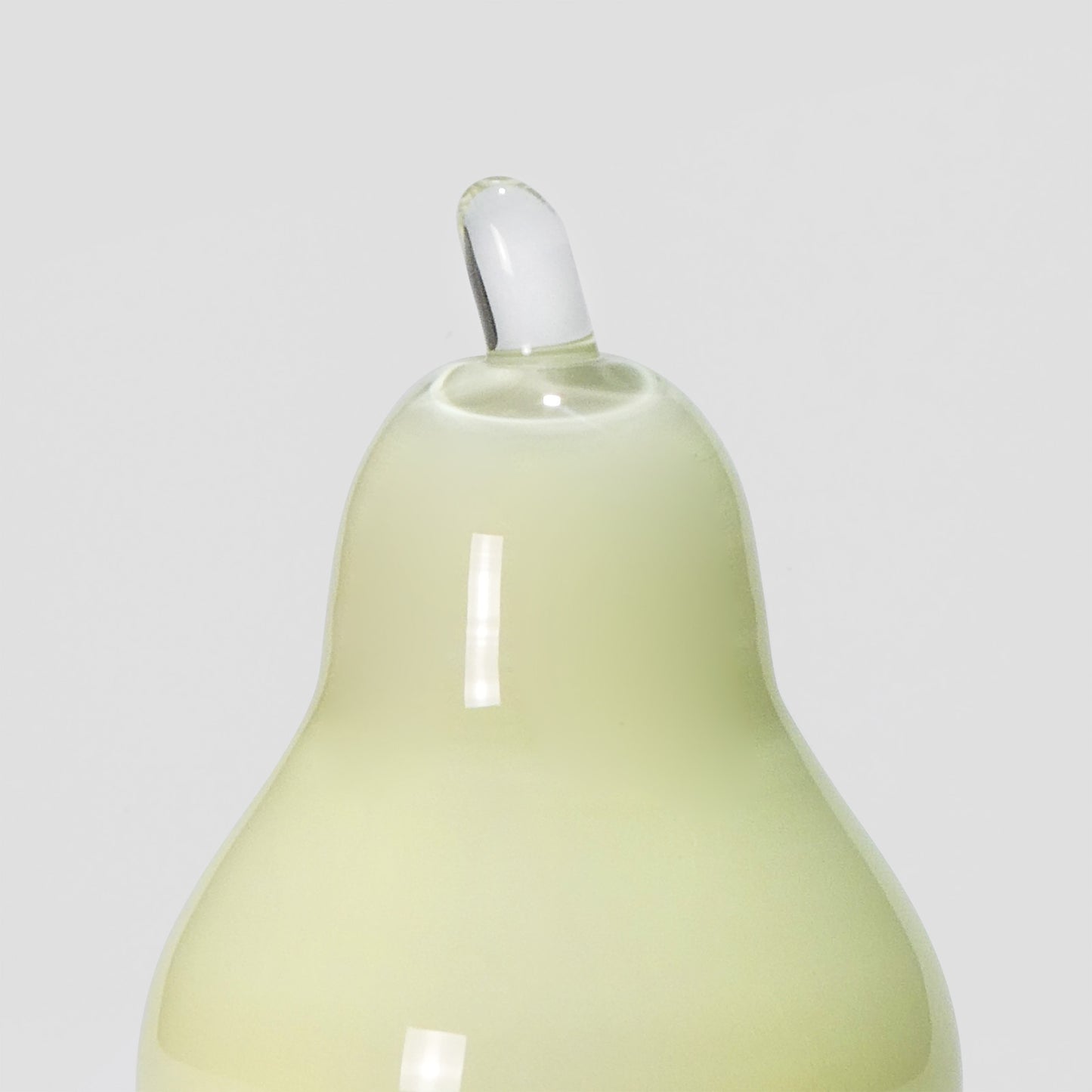 Glass decoration PEAR in Pale Green Opal-Detail-GLASSCOR
