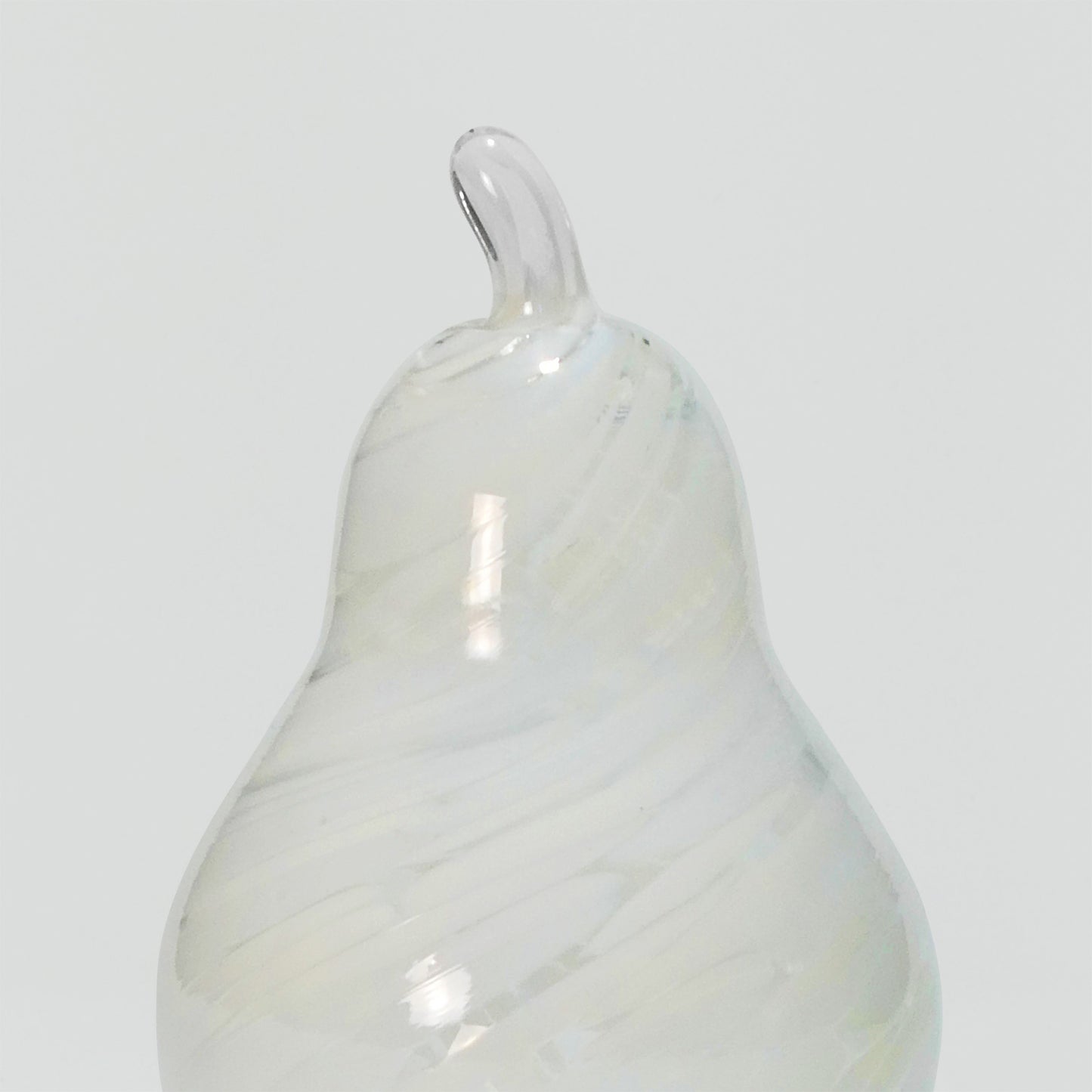 Glass decoration PEAR in Opal and Sand Glass Color Grains-Detail-GLASSCOR