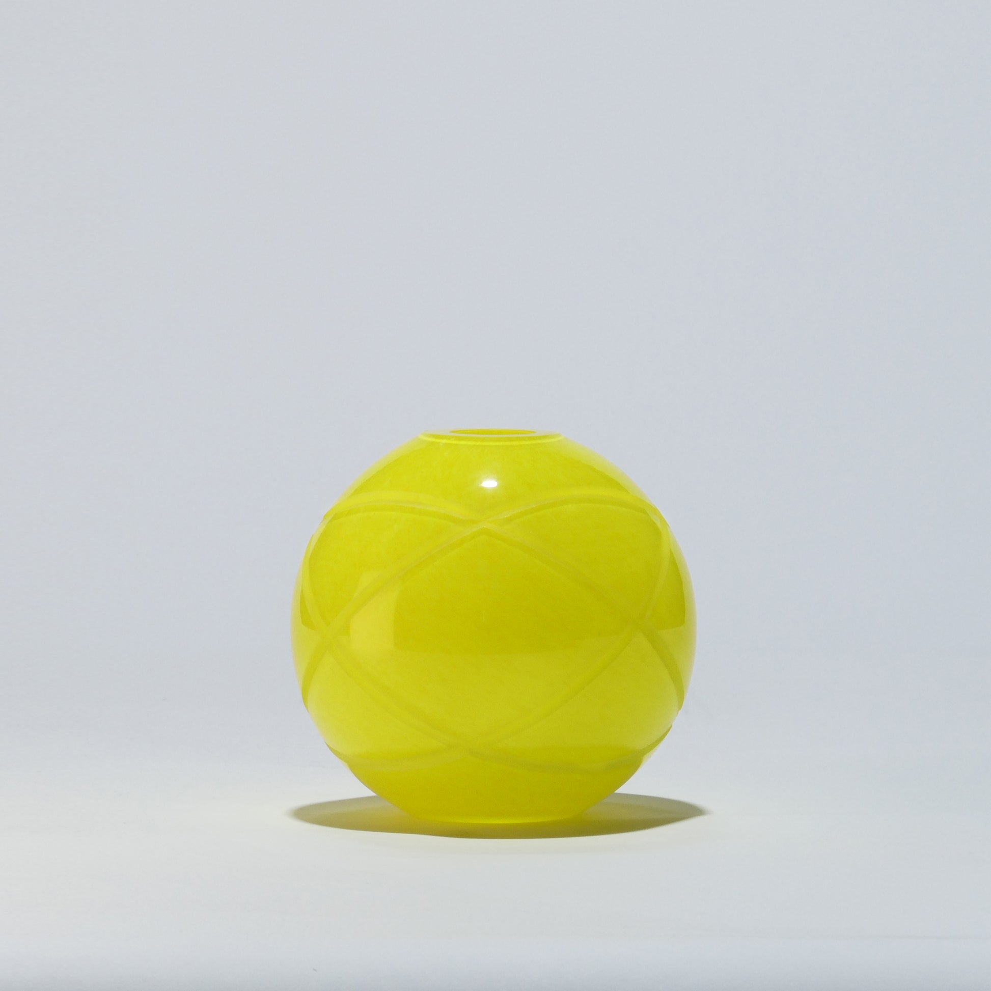 Jarra Bola Pequena ARMILAR Amarela - Glasscor Store