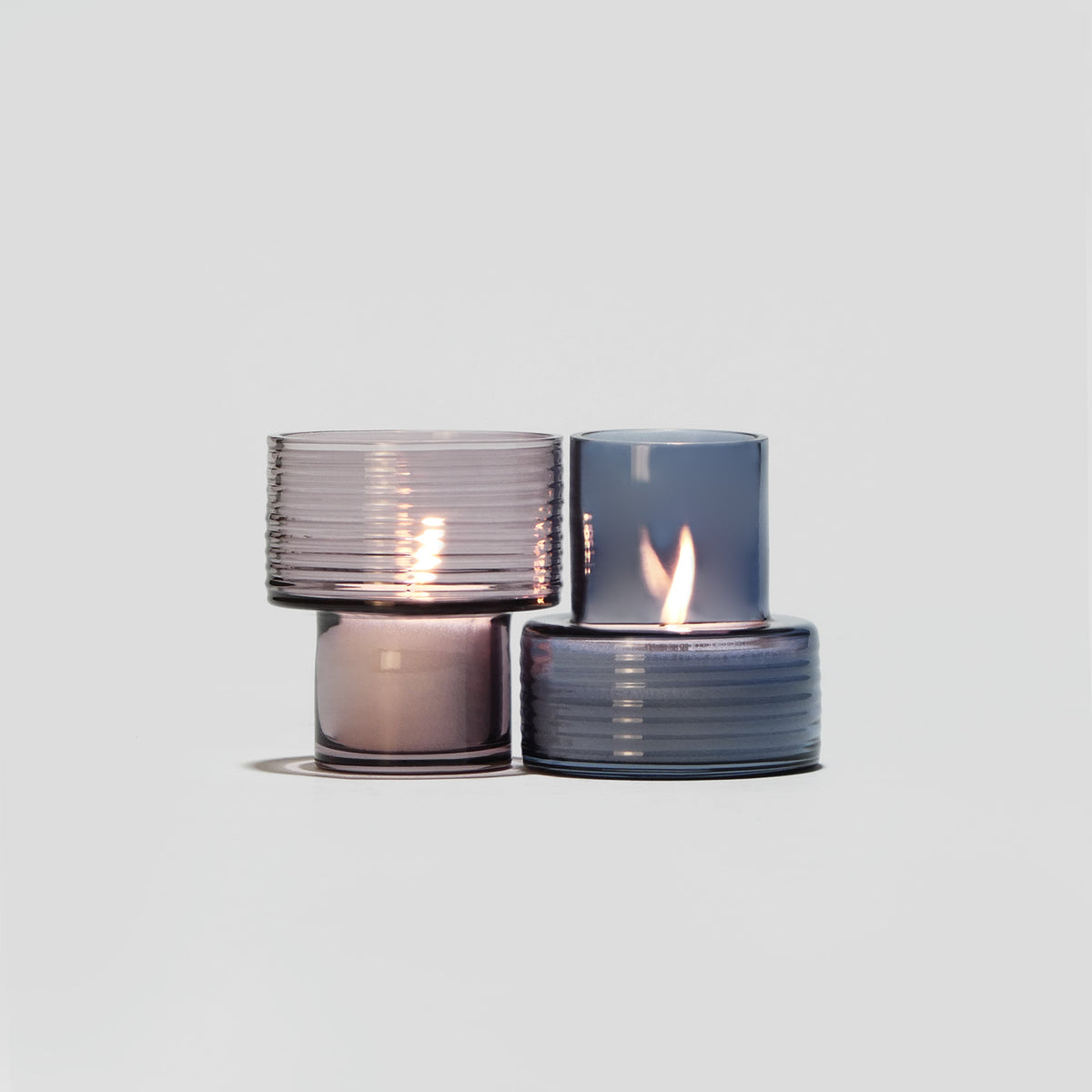 Glass Candle Holders GLOW TOGETHER Small hi Night Violet and low Boreal Blue-Detail-GLASSCOR