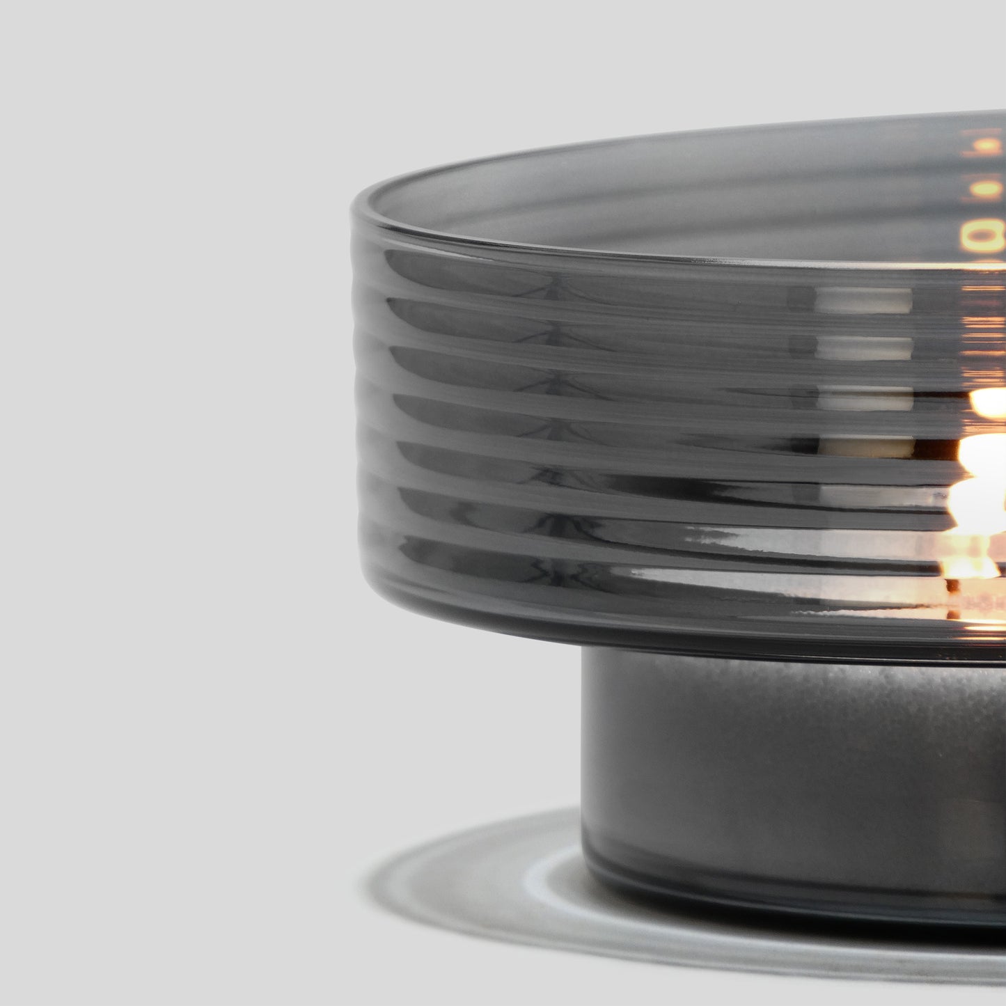 Glass Candle Holder GLOW TOGETHER Large Smoke-DETAIL-GLASSCOR