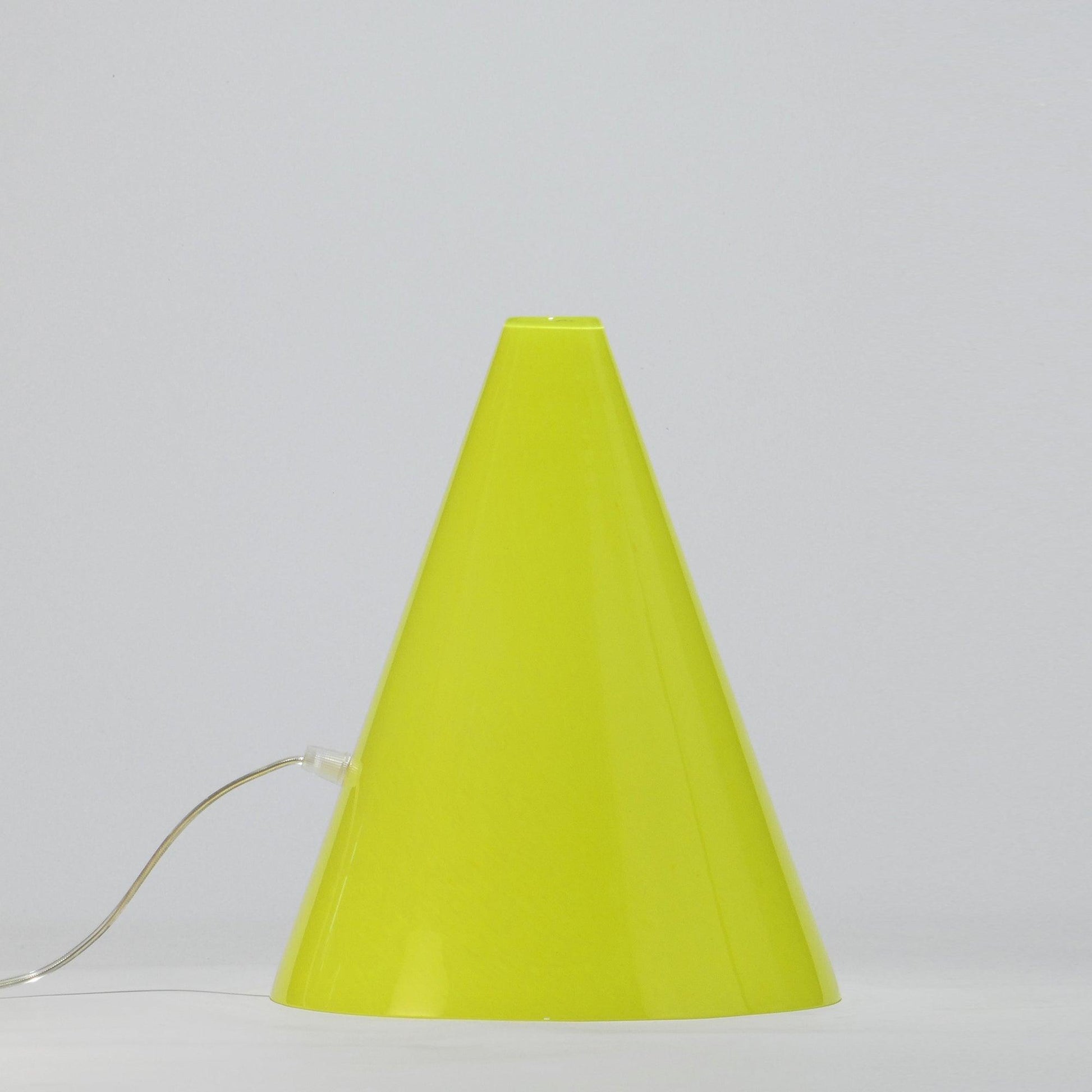 Candeeiro de mesa GEOMETRIC Cone Amarelo - Glasscor Store